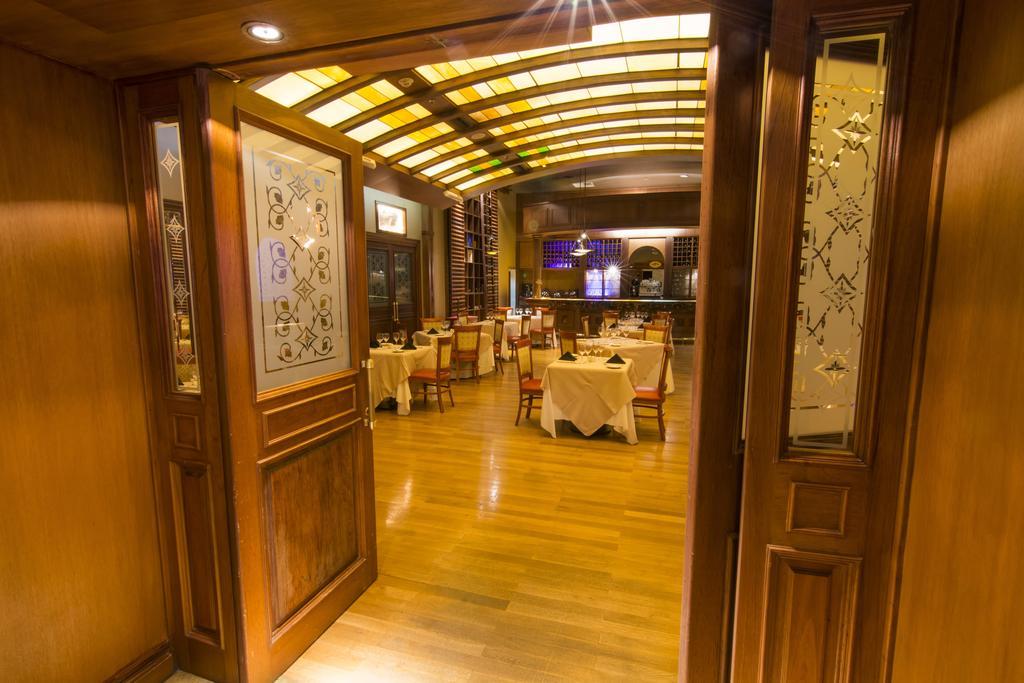 Hotel Casino Magic Neuquén Eksteriør bilde