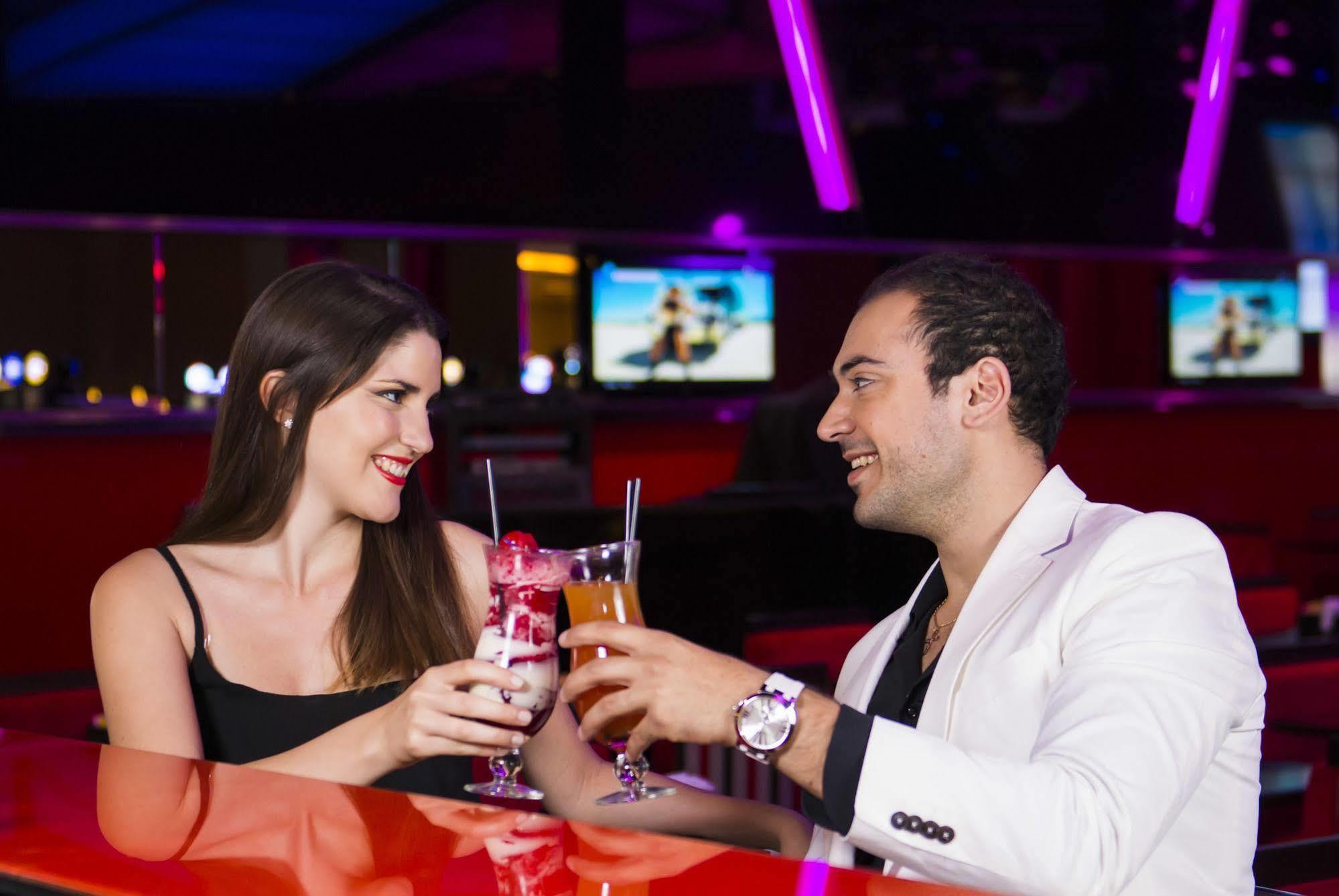 Hotel Casino Magic Neuquén Eksteriør bilde